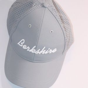 BERKSHIRE HAT